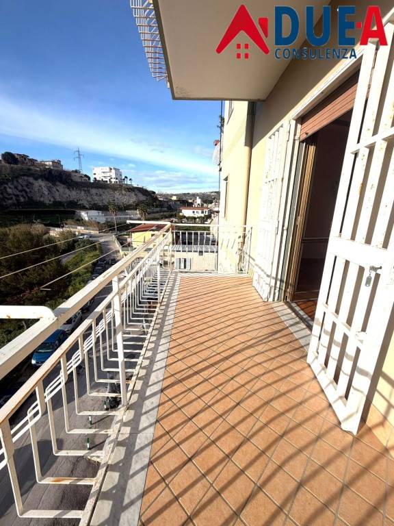 appartamento in vendita a Napoli in zona Pianura