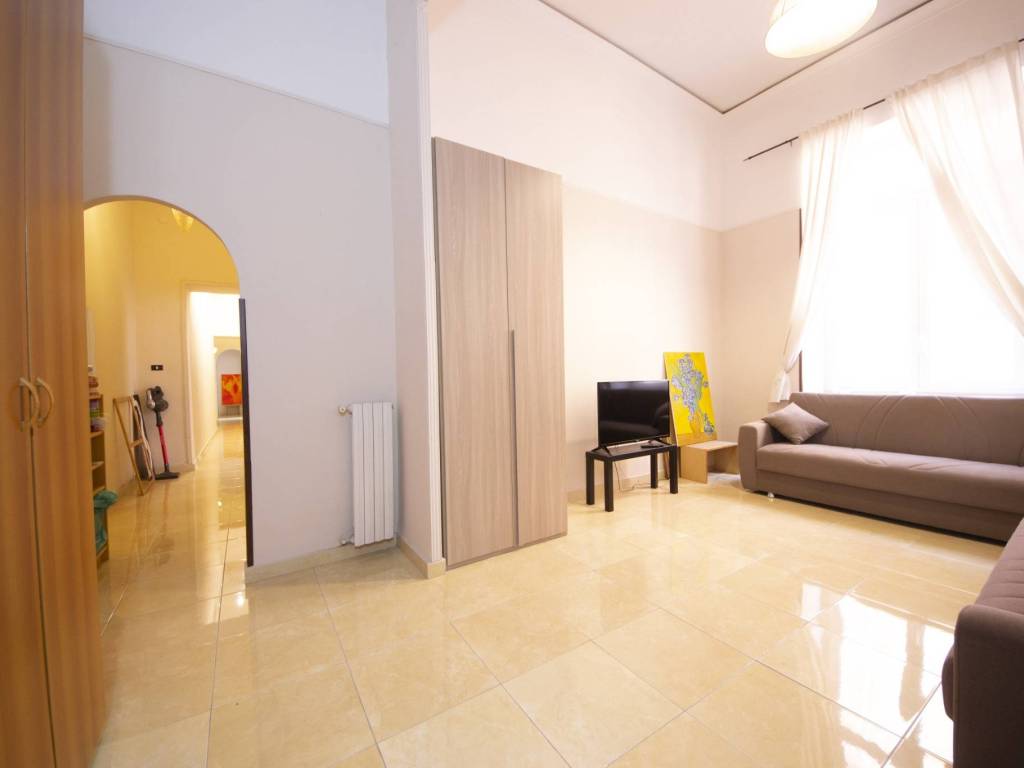 appartamento in vendita a Napoli in zona Montecalvario