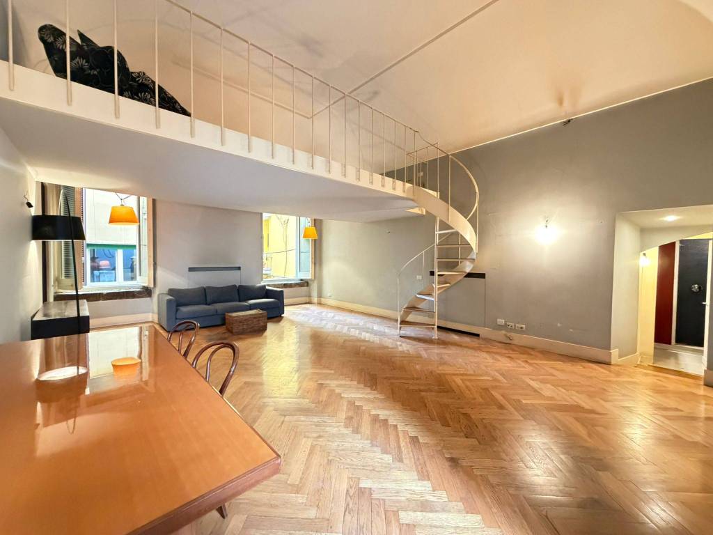 appartamento in vendita a Napoli