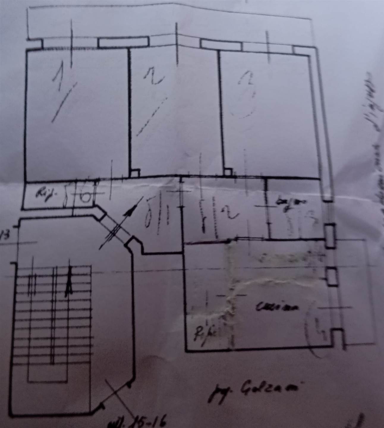 appartamento in vendita a Napoli in zona Chiaia