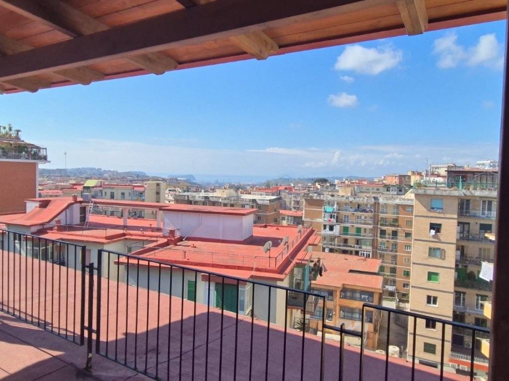 appartamento in vendita a Napoli in zona Arenella