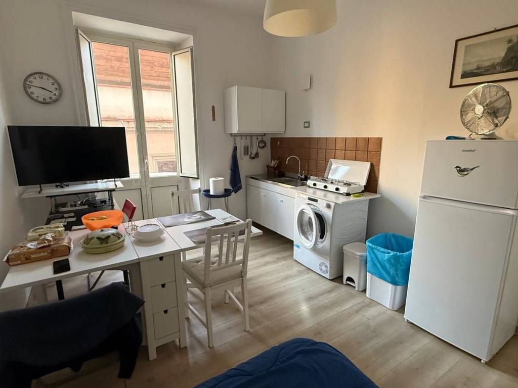 appartamento in vendita a Napoli in zona Bagnoli