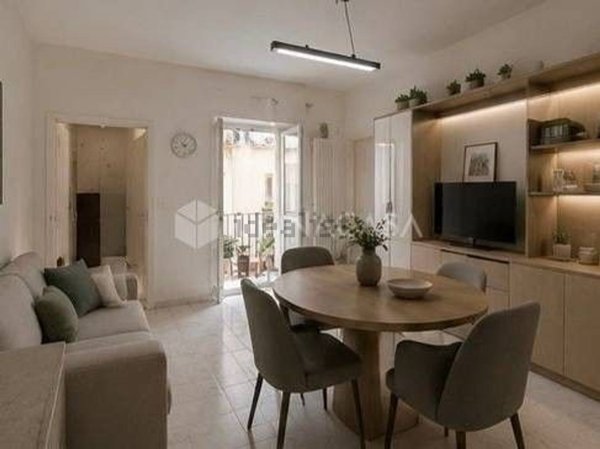 appartamento in vendita a Napoli in zona Avvocata