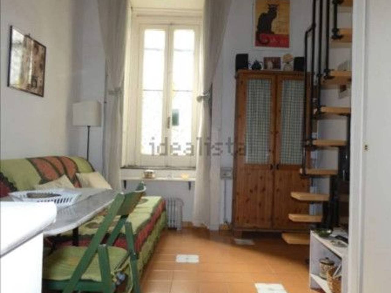 appartamento in vendita a Napoli in zona Chiaia