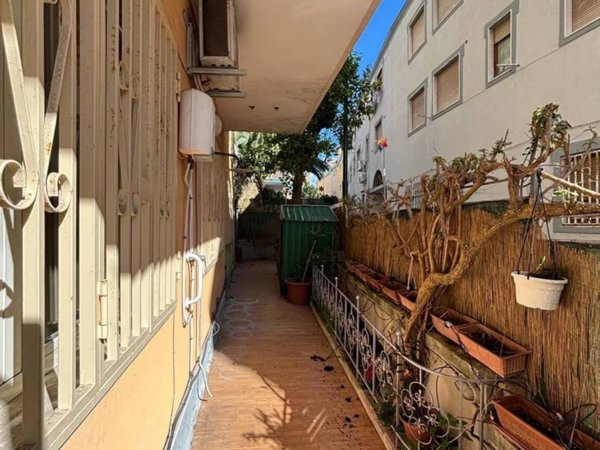 appartamento in vendita a Napoli in zona Posillipo