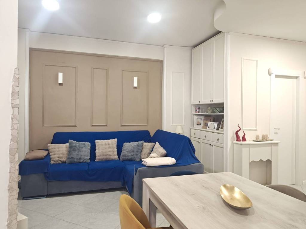 appartamento in vendita a Napoli