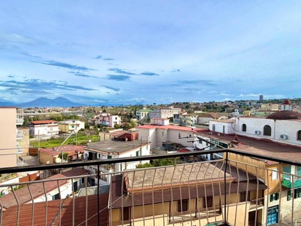 appartamento in vendita a Napoli in zona Chiaiano