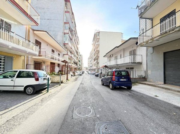 appartamento in vendita a Napoli in zona Soccavo
