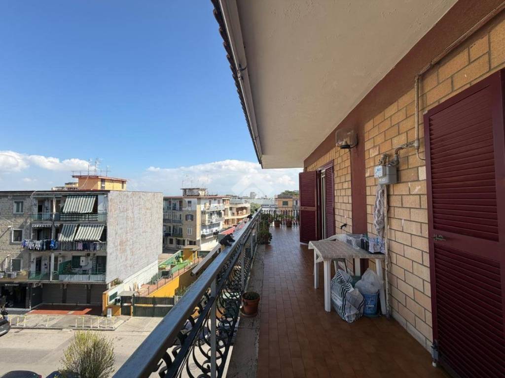appartamento in vendita a Napoli in zona Scampia