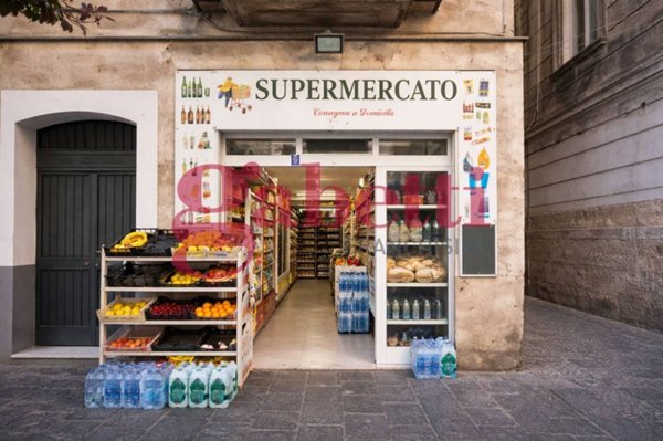 negozio in vendita a Napoli