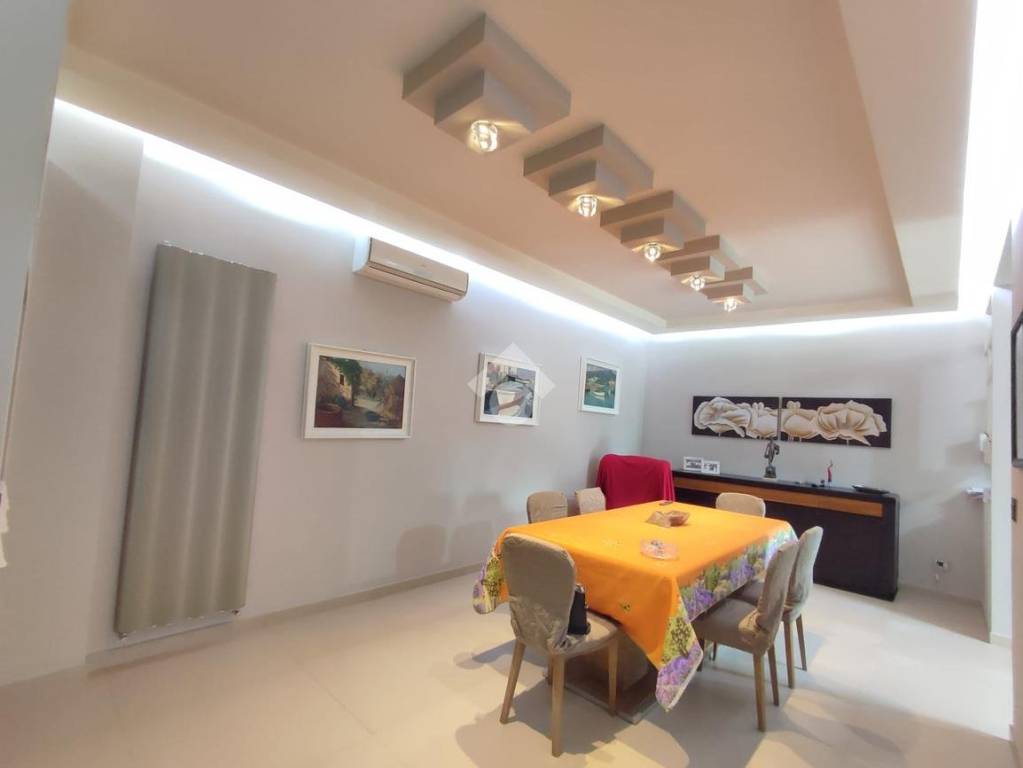 appartamento in vendita a Napoli in zona Capodimonte / Colli Aminei