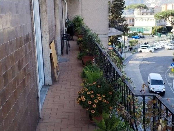 appartamento in vendita a Napoli in zona Posillipo