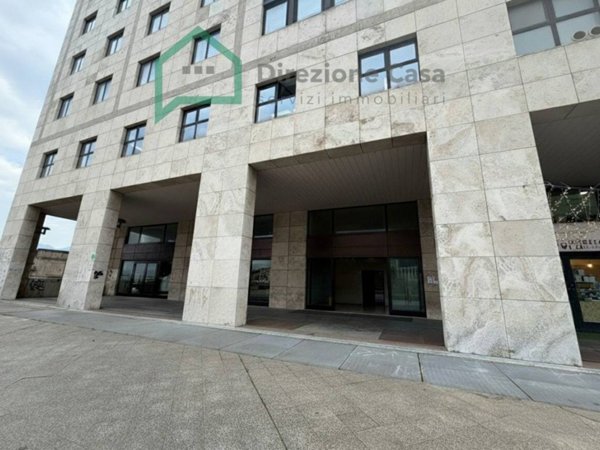 ufficio in vendita a Napoli in zona Poggioreale