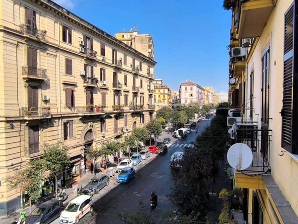 appartamento in vendita a Napoli in zona Pendino / San Giuseppe