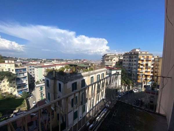 appartamento in vendita a Napoli in zona Arenella