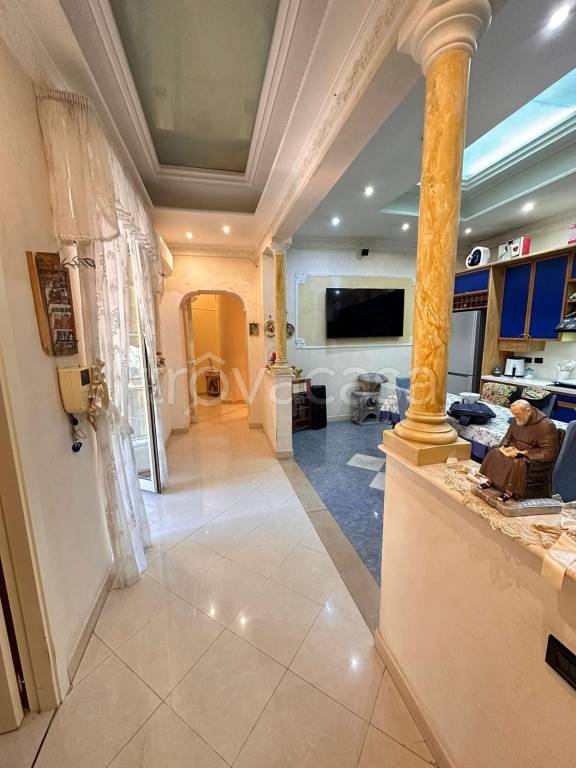 appartamento in vendita a Napoli in zona Pendino / San Giuseppe