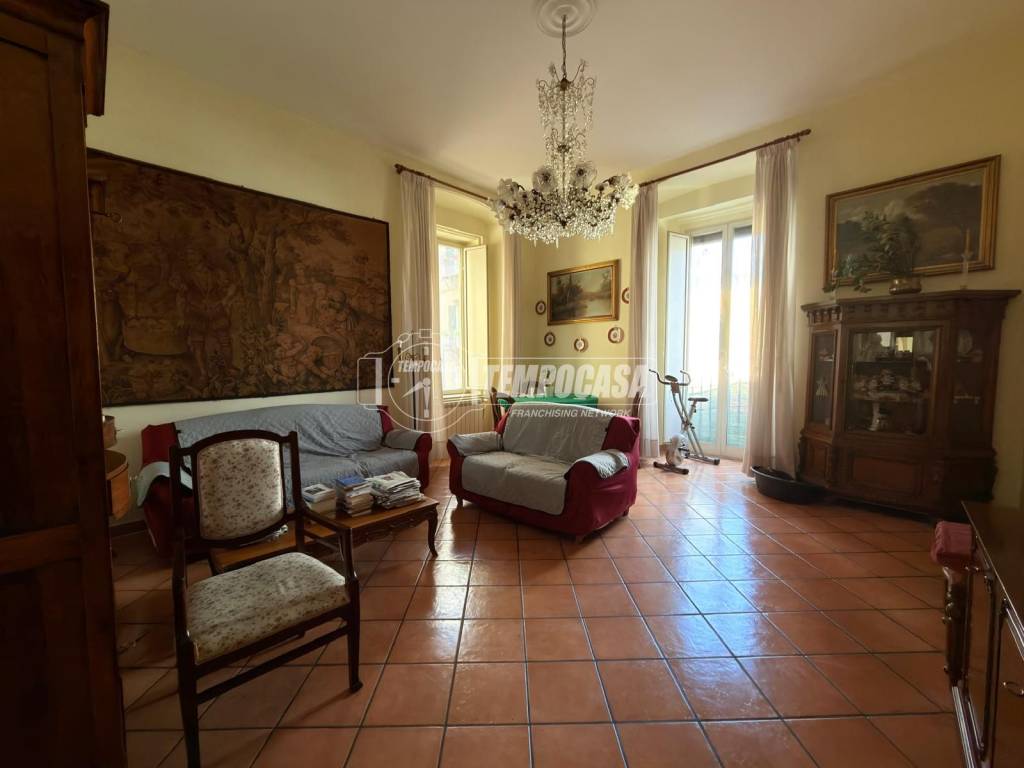 appartamento in vendita a Napoli in zona Montecalvario