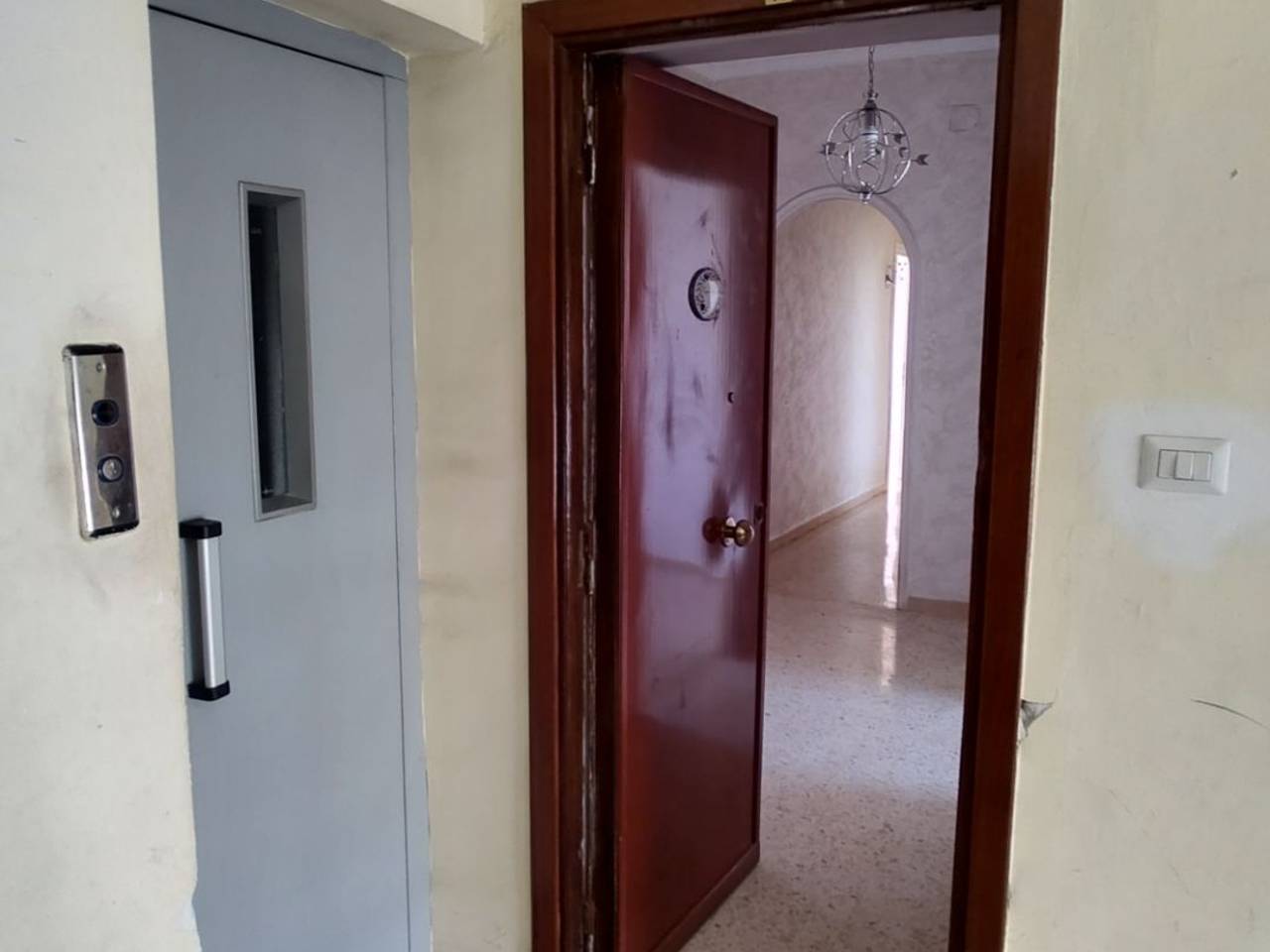 appartamento in vendita a Napoli in zona Fuorigrotta