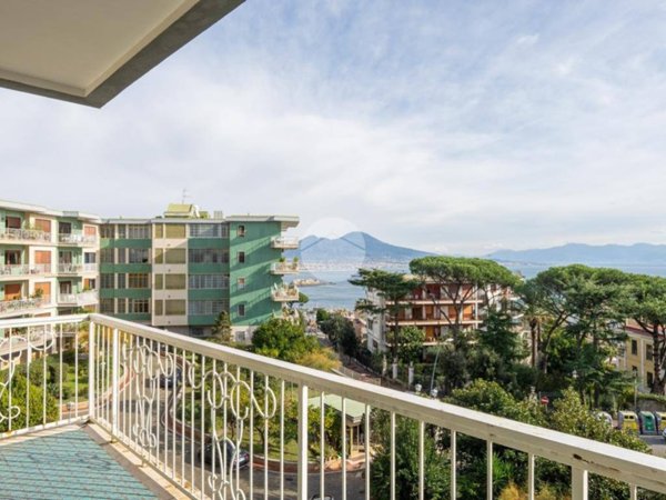 appartamento in vendita a Napoli in zona Posillipo