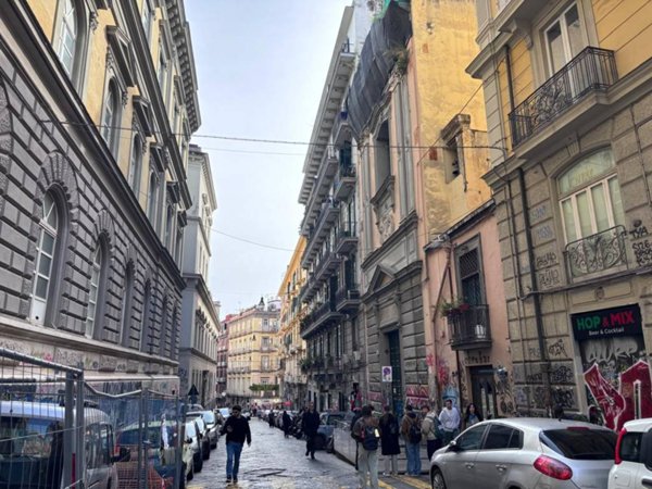 negozio in vendita a Napoli