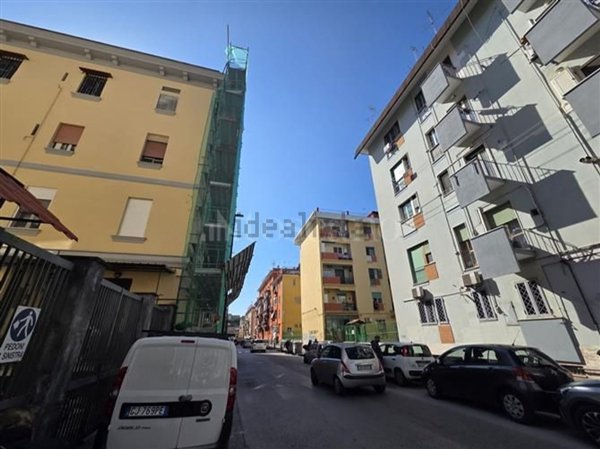 appartamento in vendita a Napoli in zona Fuorigrotta