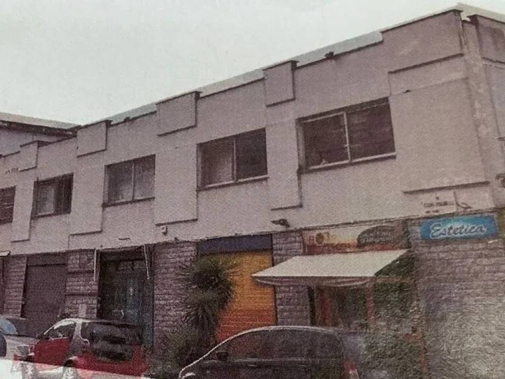 intera palazzina in vendita a Napoli in zona Poggioreale