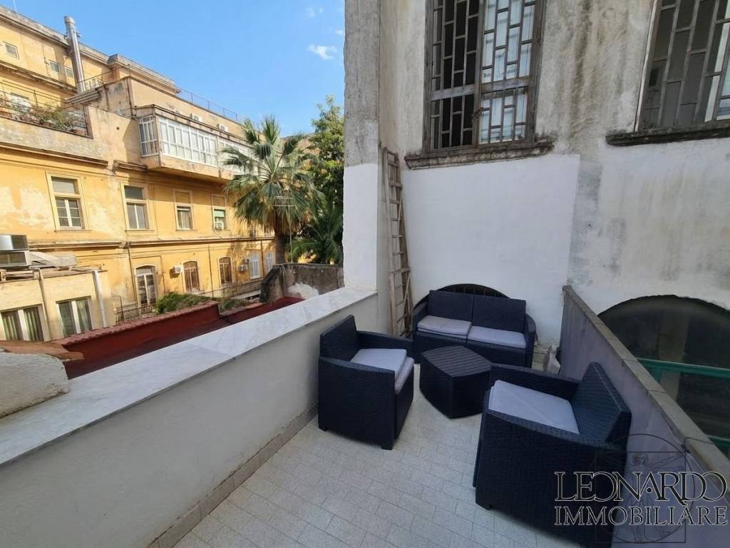 appartamento in vendita a Napoli in zona Stella