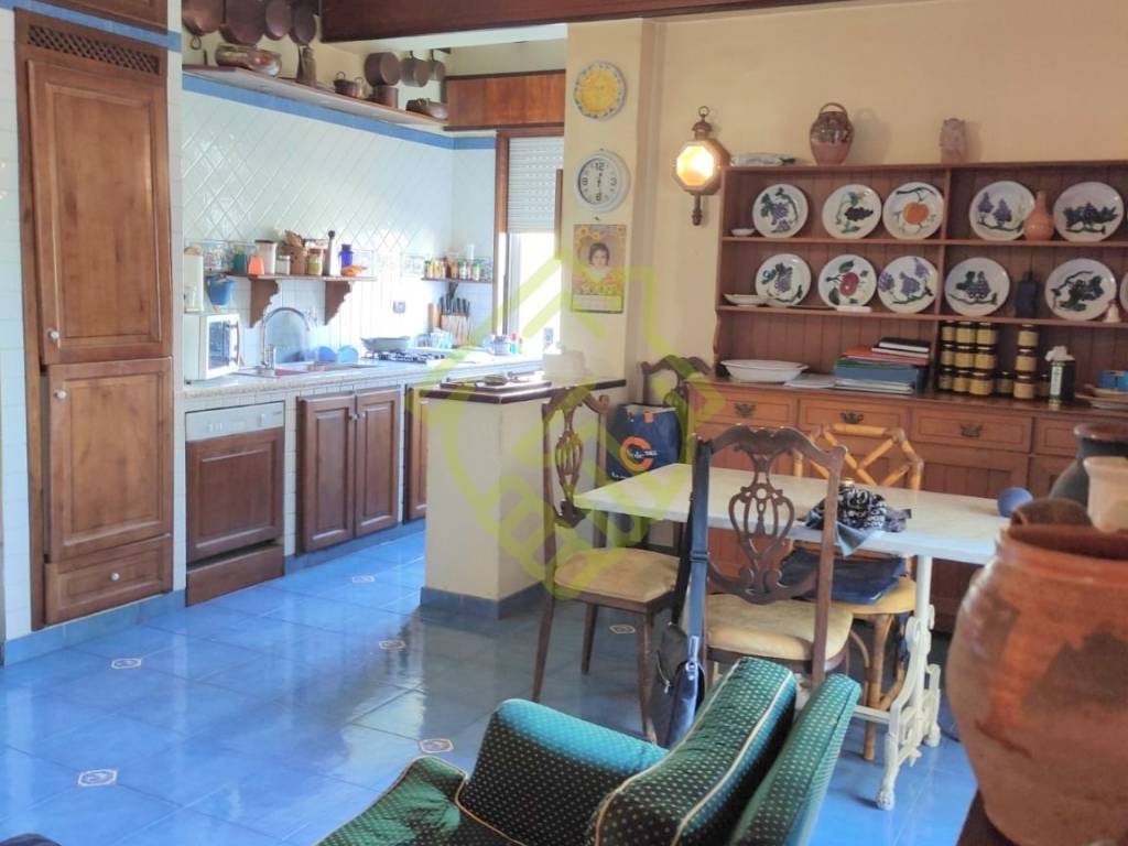 appartamento in vendita a Napoli in zona Capodimonte / Colli Aminei