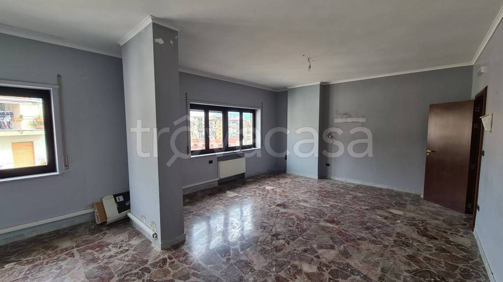 ufficio in vendita a Napoli in zona Pendino / San Giuseppe