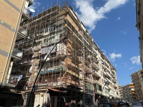 appartamento in vendita a Napoli in zona Fuorigrotta