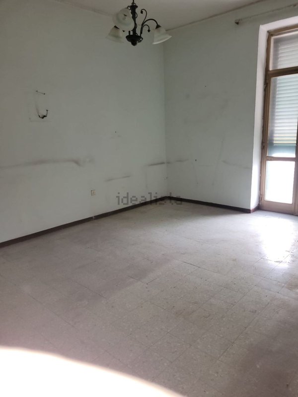 appartamento in vendita a Napoli in zona Barra