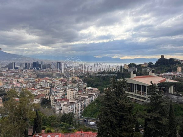 appartamento in vendita a Napoli in zona Capodimonte / Colli Aminei