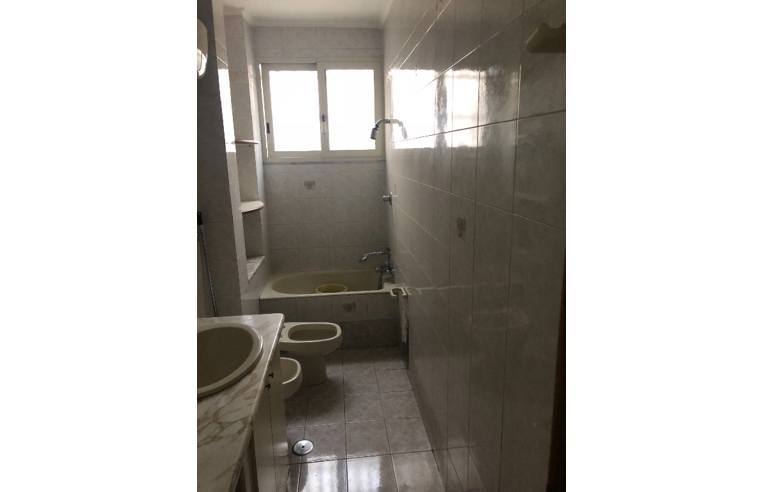 appartamento in vendita a Napoli in zona Fuorigrotta