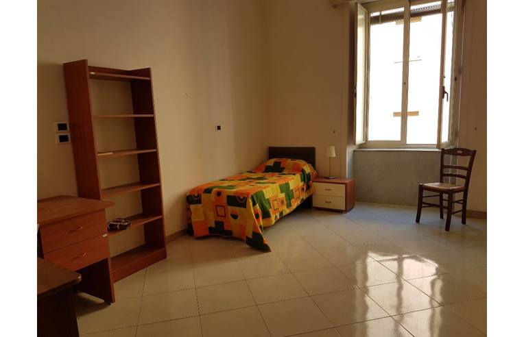 appartamento in vendita a Napoli in zona San Lorenzo