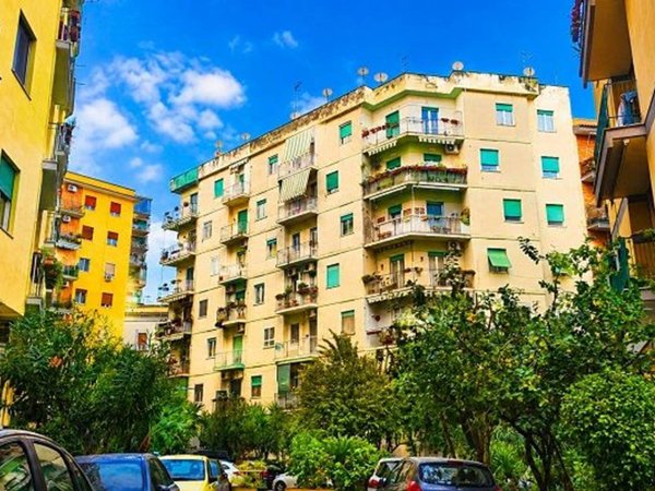 appartamento in vendita a Napoli in zona Vomero