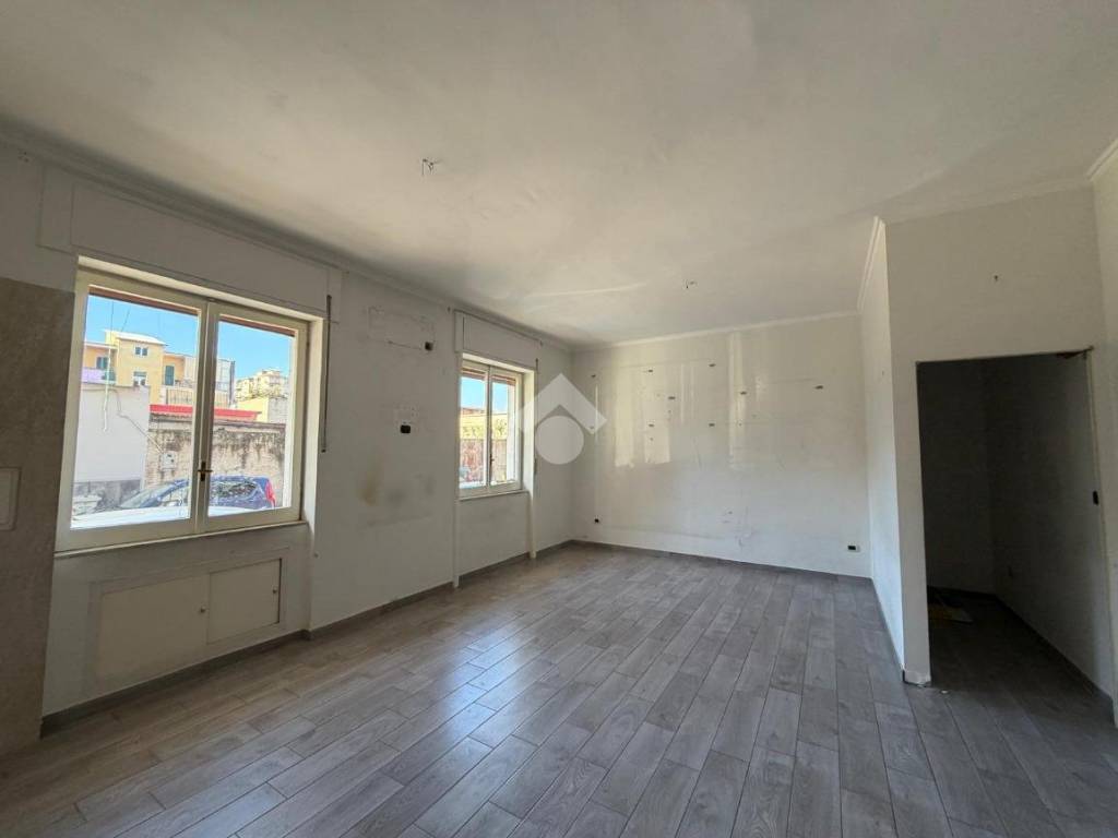 appartamento in vendita a Napoli in zona Secondigliano