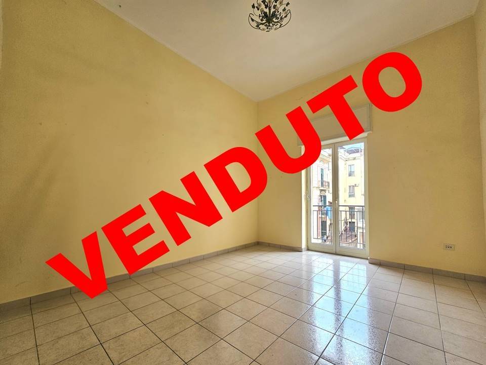 appartamento in vendita a Napoli in zona Bagnoli