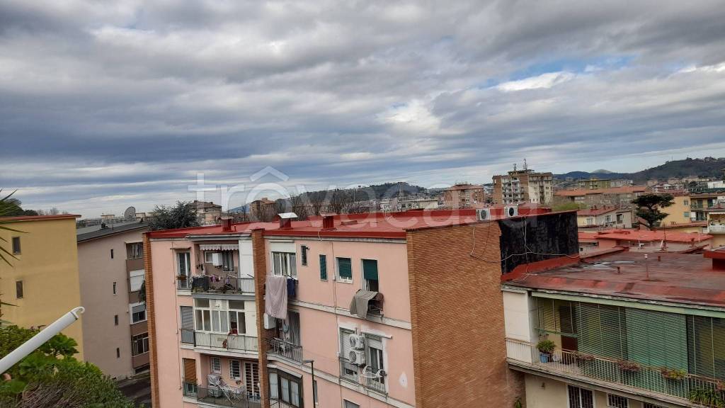 appartamento in vendita a Napoli in zona Soccavo