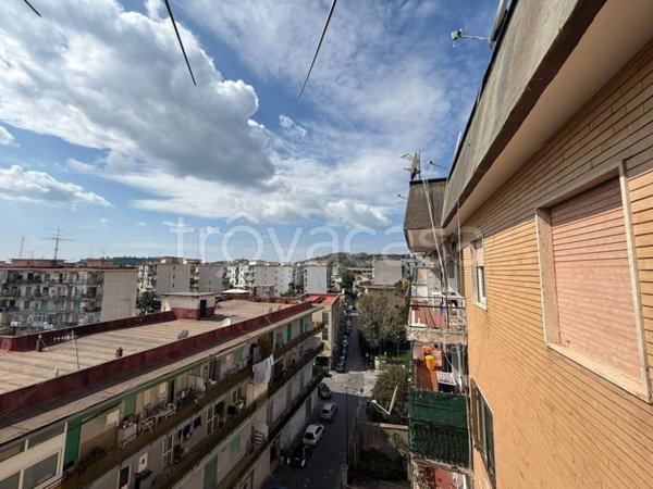 appartamento in vendita a Napoli in zona Soccavo
