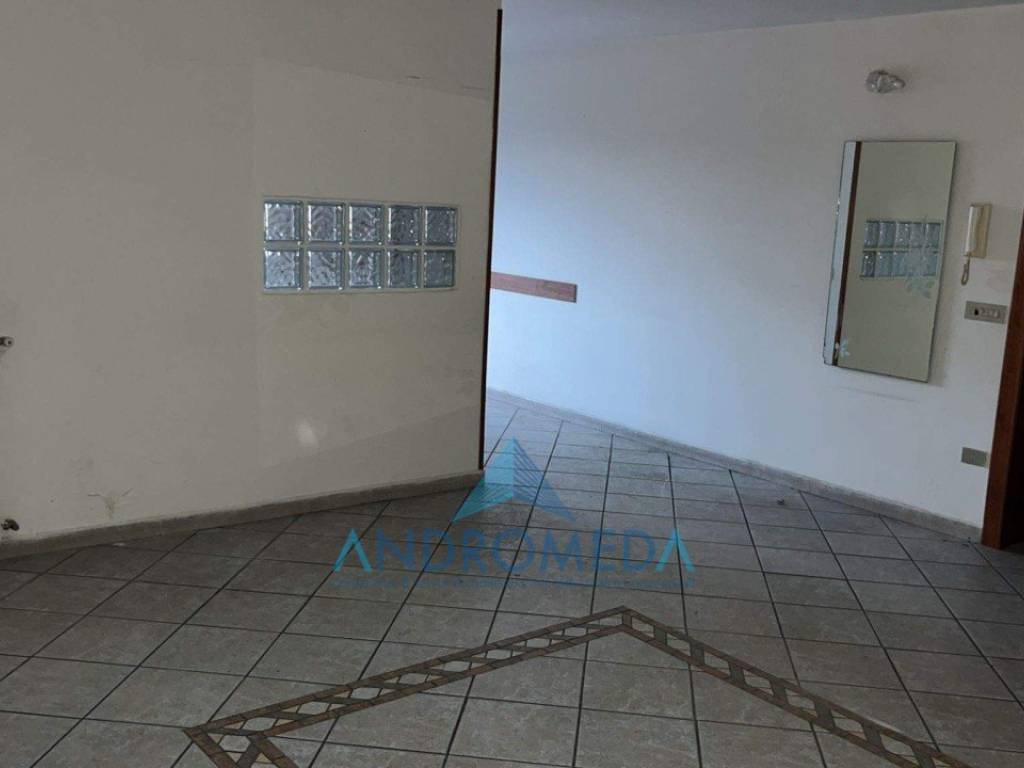 appartamento in vendita a Napoli in zona San Giovanni a Teduccio