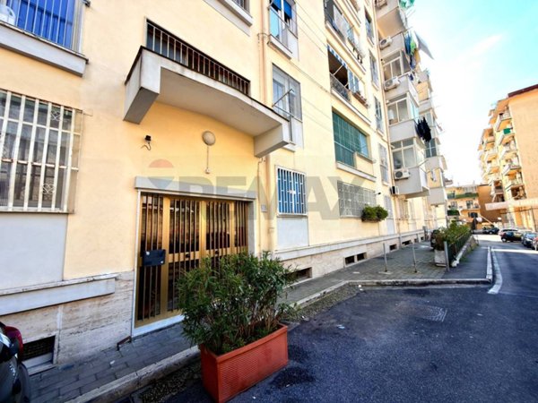 appartamento in vendita a Napoli in zona Capodimonte / Colli Aminei