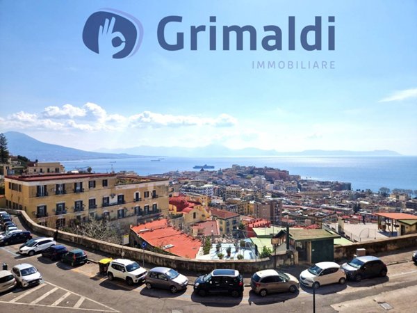 appartamento in vendita a Napoli in zona Vomero