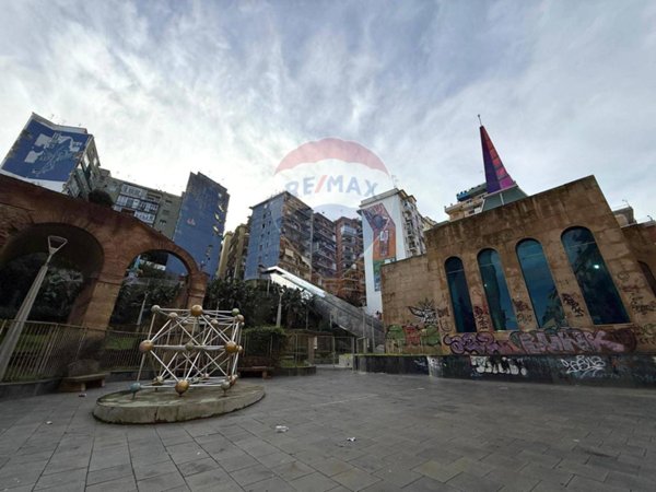 appartamento in vendita a Napoli in zona Avvocata