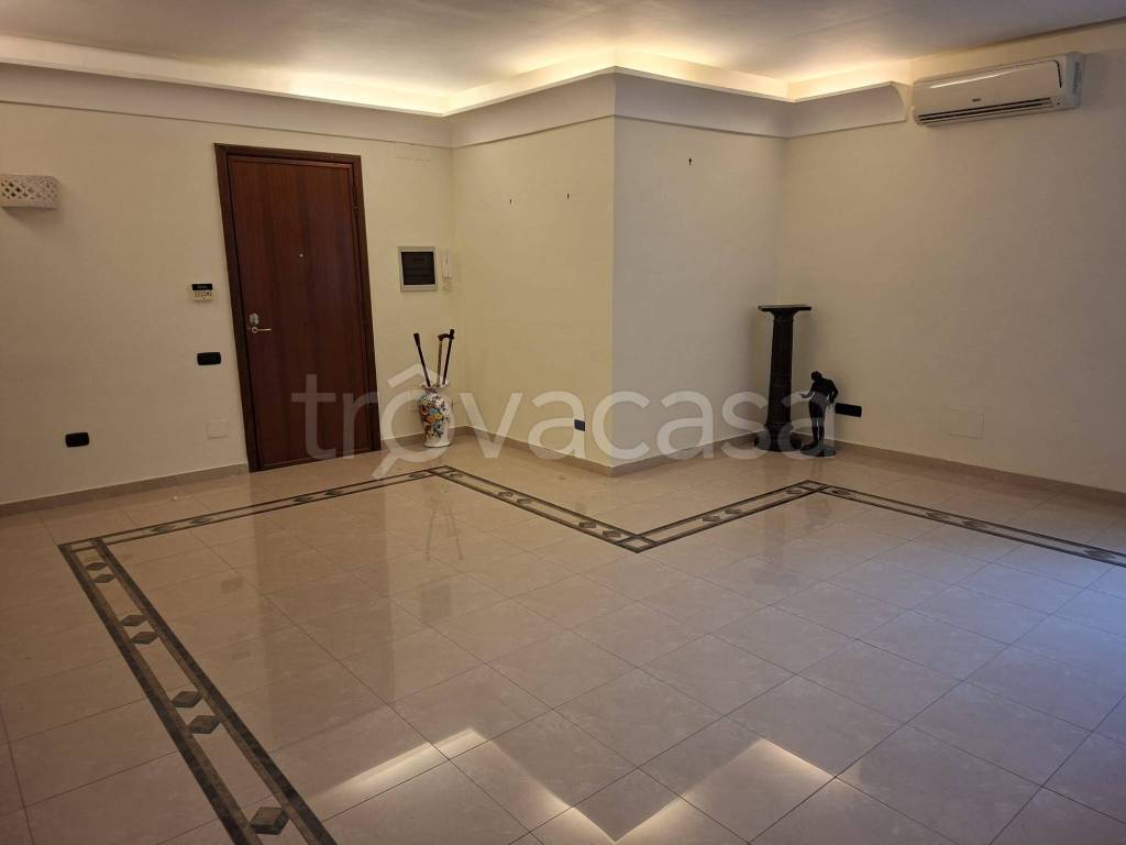 appartamento in vendita a Napoli in zona Soccavo