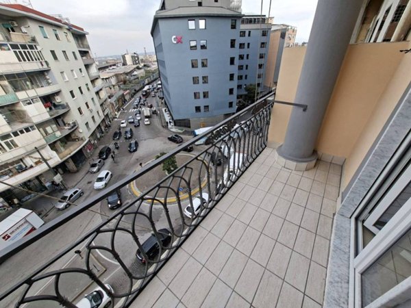 appartamento in vendita a Napoli in zona Mercato