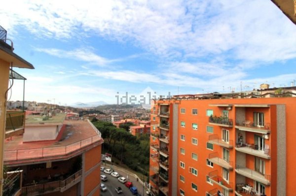 appartamento in vendita a Napoli in zona Vomero