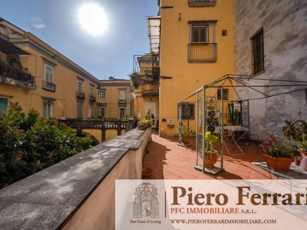 appartamento in vendita a Napoli