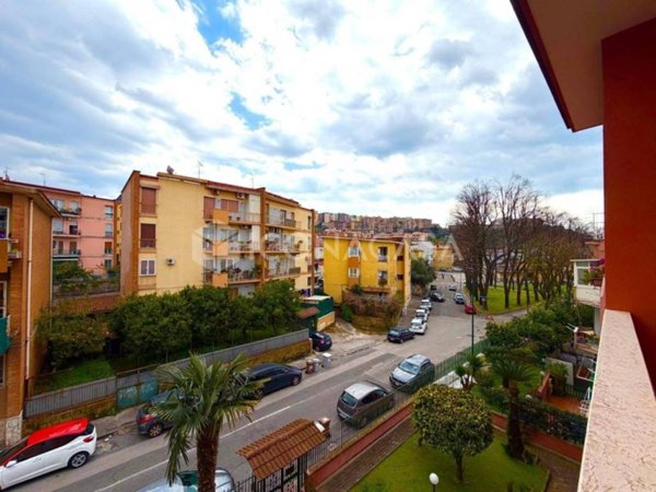 appartamento in vendita a Napoli in zona Soccavo
