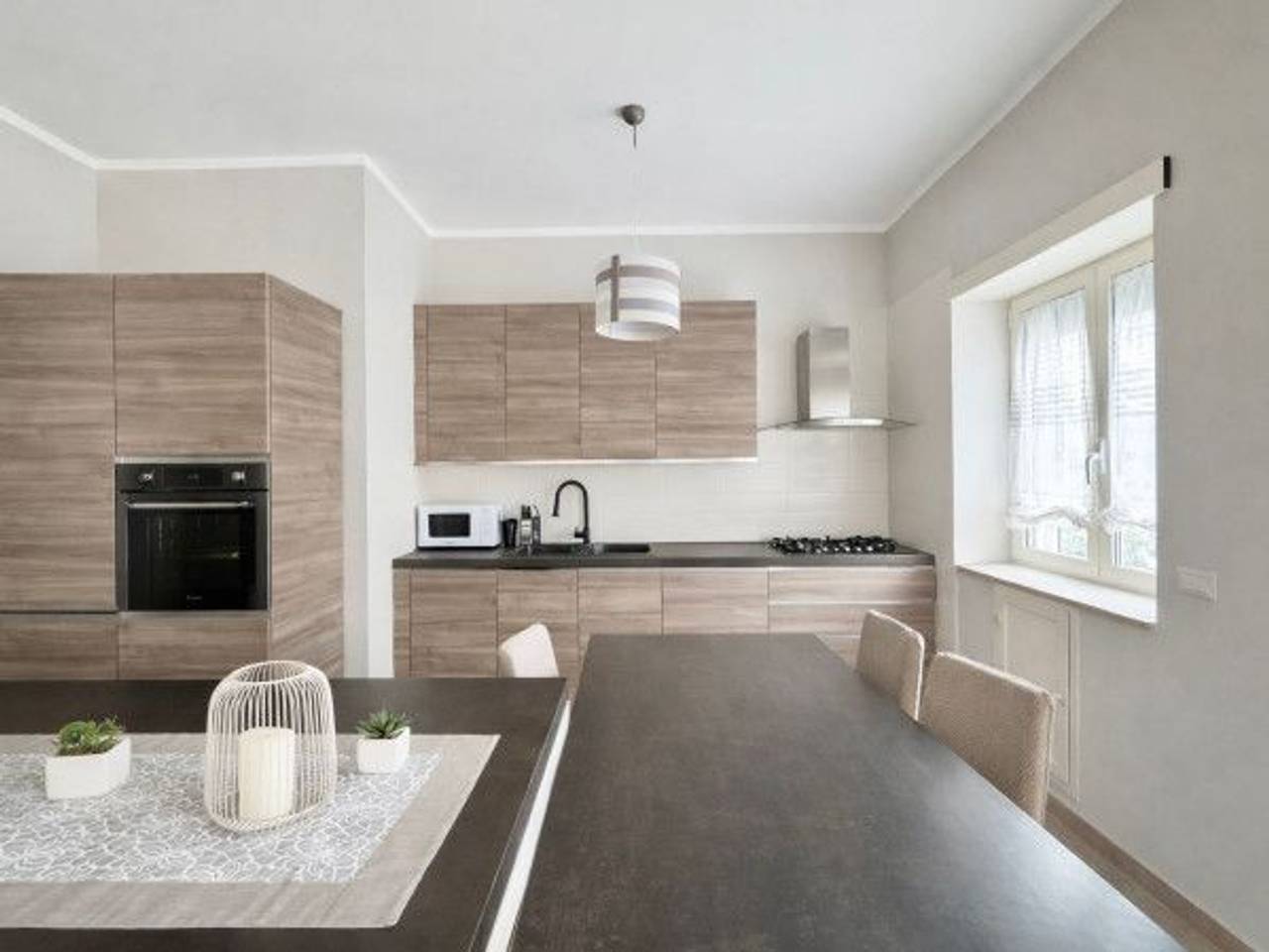 appartamento in vendita a Napoli in zona Vomero