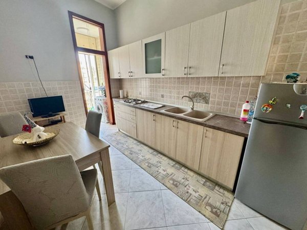 appartamento in vendita a Napoli in zona Pendino / San Giuseppe